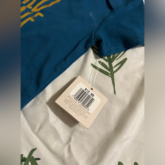 The littlest - undershirt with bib (new) - Picture 4 of 5